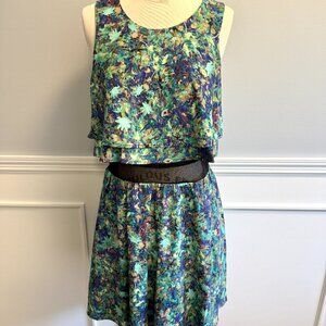 Princess Vera Wang Dress | Multi-colored | Shear waist | Zipper Back